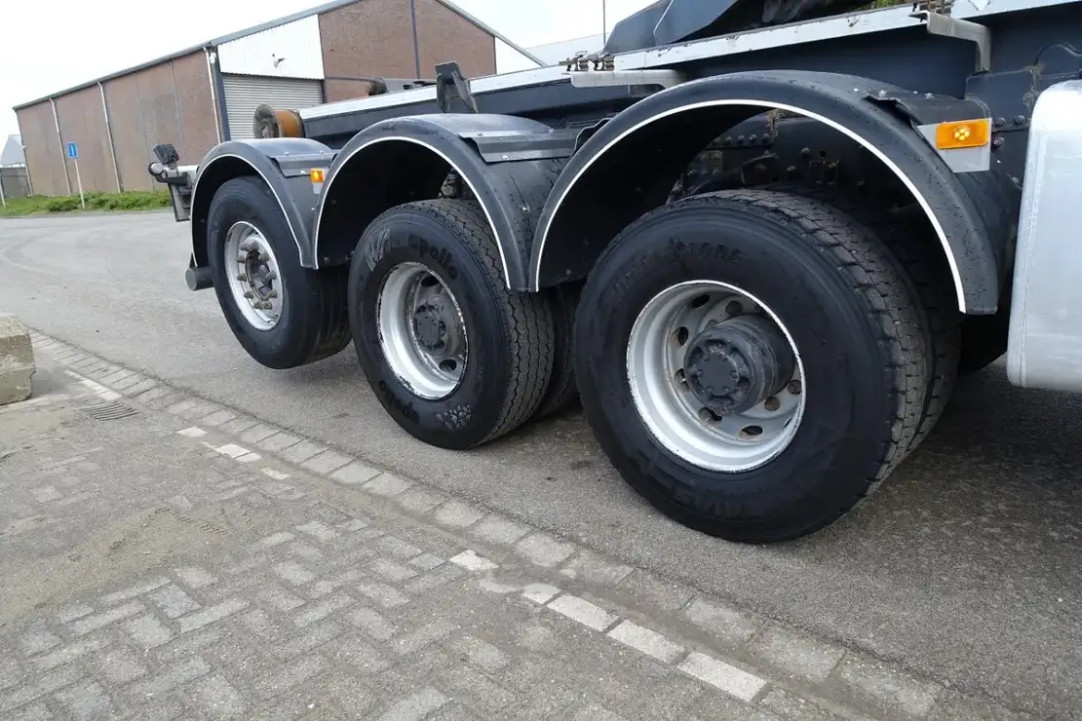 Volvo FMX 460 10X6 VDL 40 TONS HAAKSYSTEEM / KEURING 2025 / TUV 2025 / HOLLAND TRUCK / PERFECT CONDITION !!